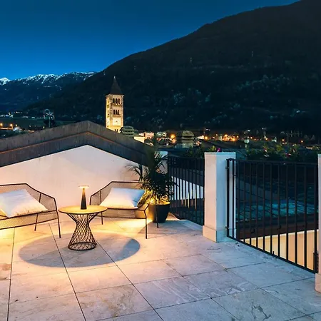 Hotel Domus Cavour Rooms&suites Tirano