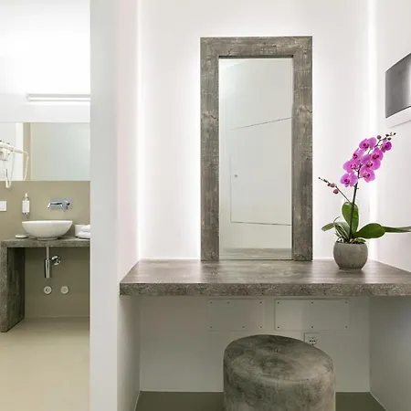 Domus Cavour Rooms&suites Hotel