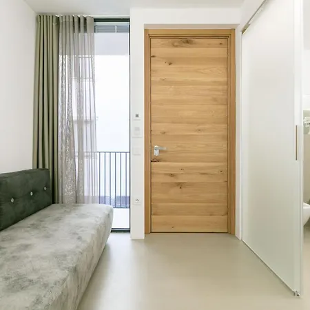 Domus Cavour Rooms&suites Tirano
