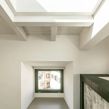 Domus Cavour Rooms&suites Hotel *