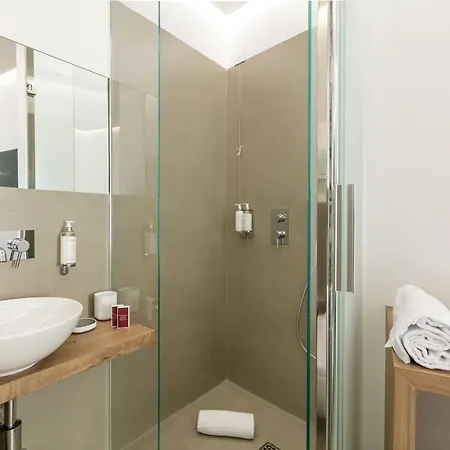 Domus Cavour Rooms&suites *